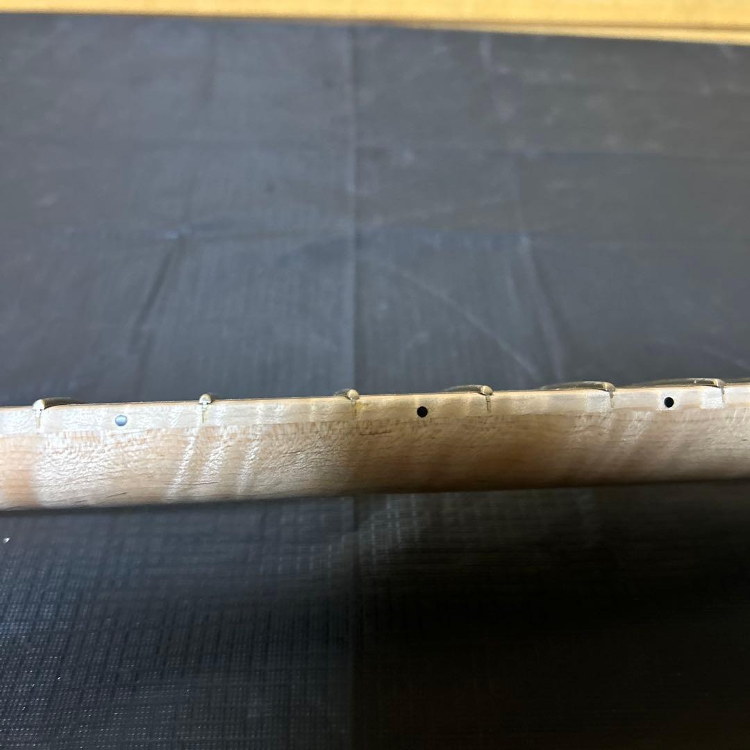 【希少】ストラトキャスター ネック フレイムメイプル