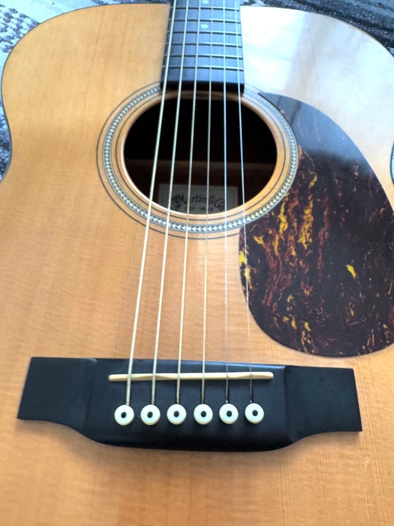 2007年Martin ooo-16GT USA製