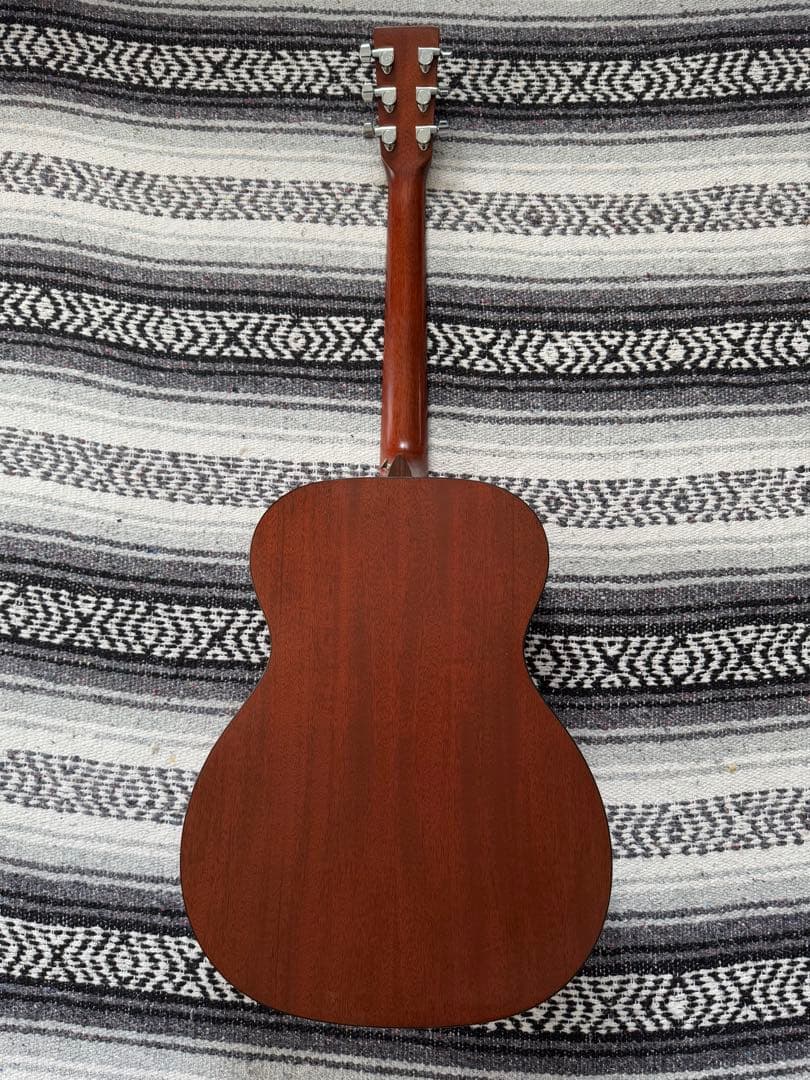 2007年Martin ooo-16GT USA製