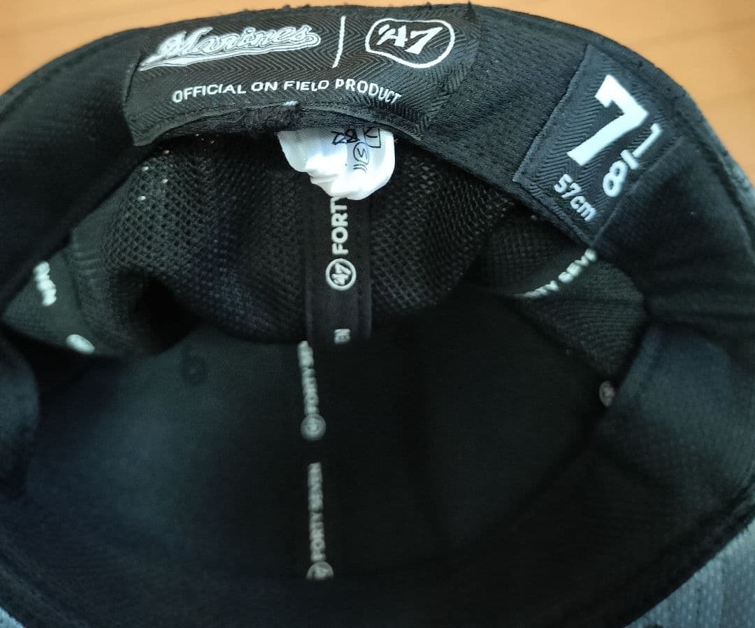 千葉ロッテマリーンズ帽子'21背番号69土居選手が実着していた帽子です。