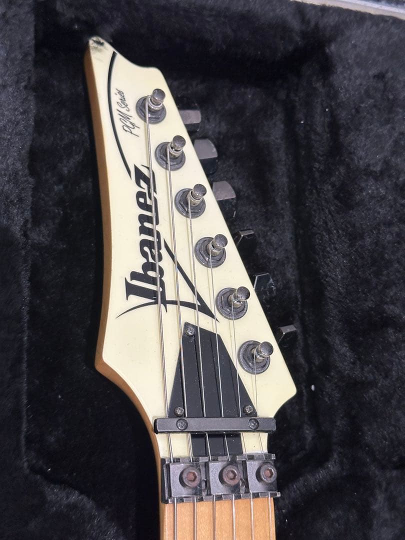 ギター Ibanez PGM300 Paul Gilbert