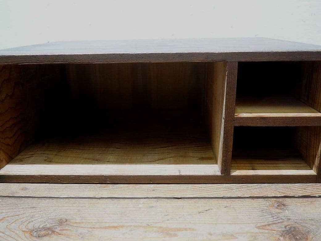 1377 アンティーク　ロータイプの収納棚　展示台　テレビ台　ケース　レトロ