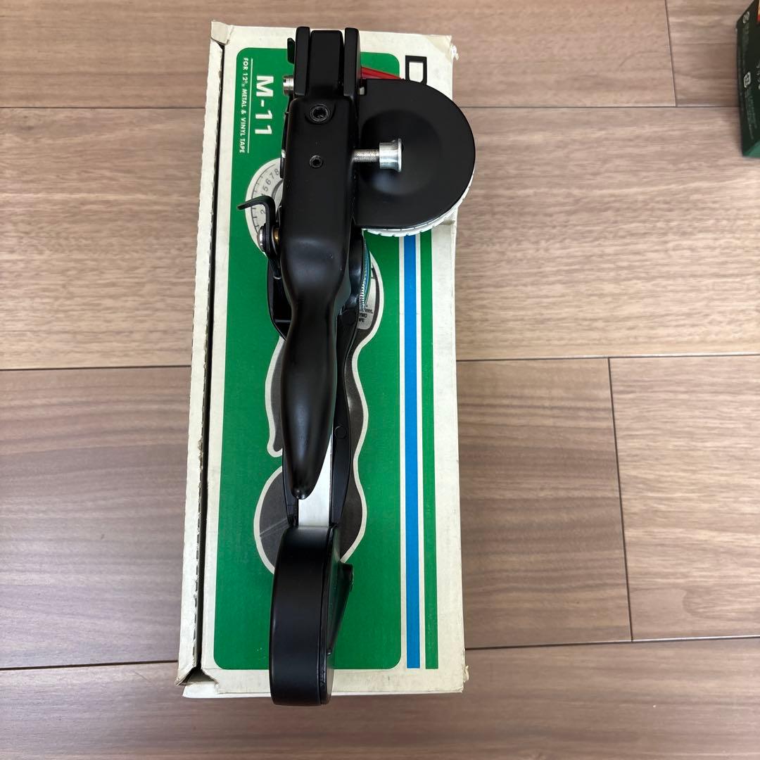 DYMO ダイモ　M-11 テープライター