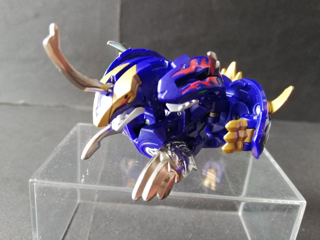 爆丸 爆テク★滅ホロヴォス 銀 サンズホロヴォス 爆TECH★フィギュア