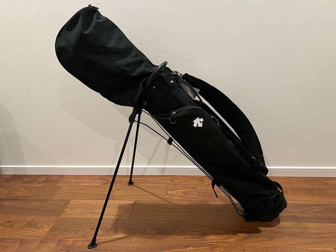 DESCENTE スタンドゴルフバッグ ブラック（未使用）