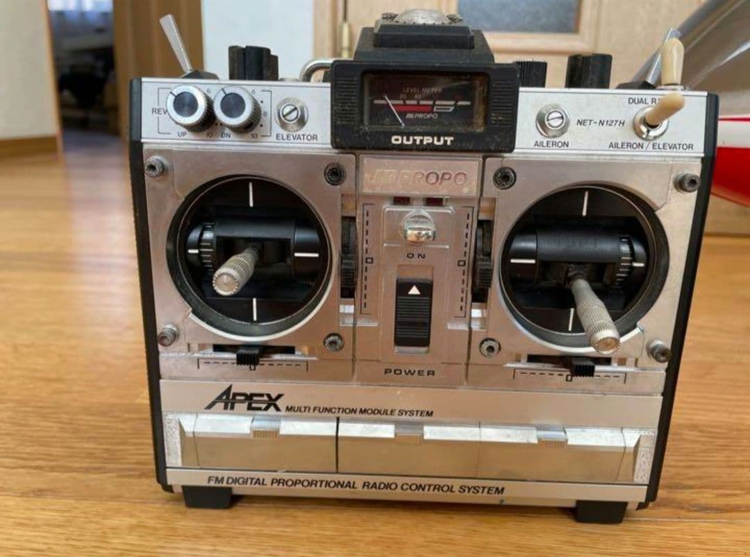 エンジンラジコンヘリコプター