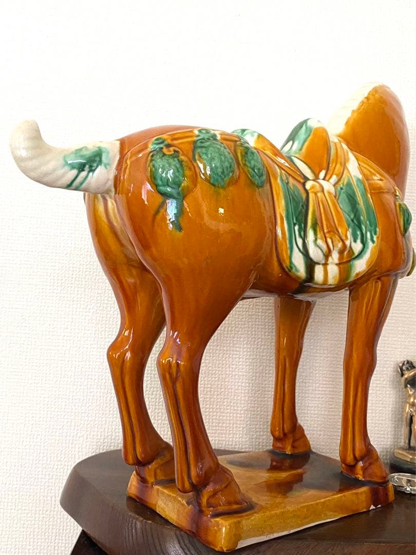 唐三彩 千里馬彫塑像