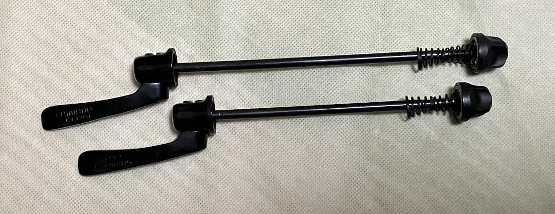 WH-RS11 105スプロケットとタイヤ付き