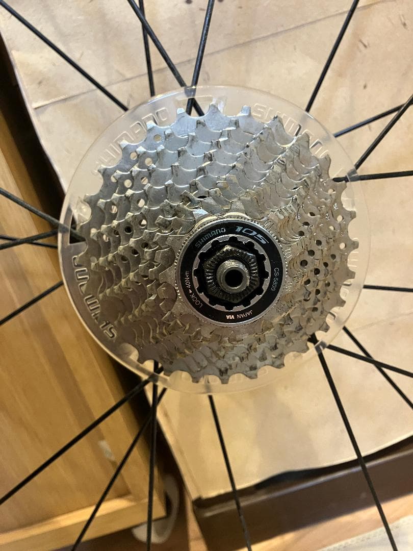 WH-RS11 105スプロケットとタイヤ付き