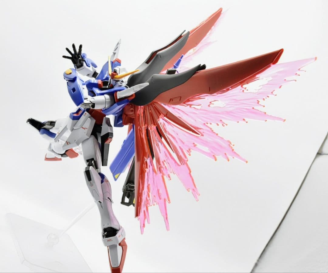 〚 HGCE 1/144 ディステニーガンダム 〛塗装済完成品