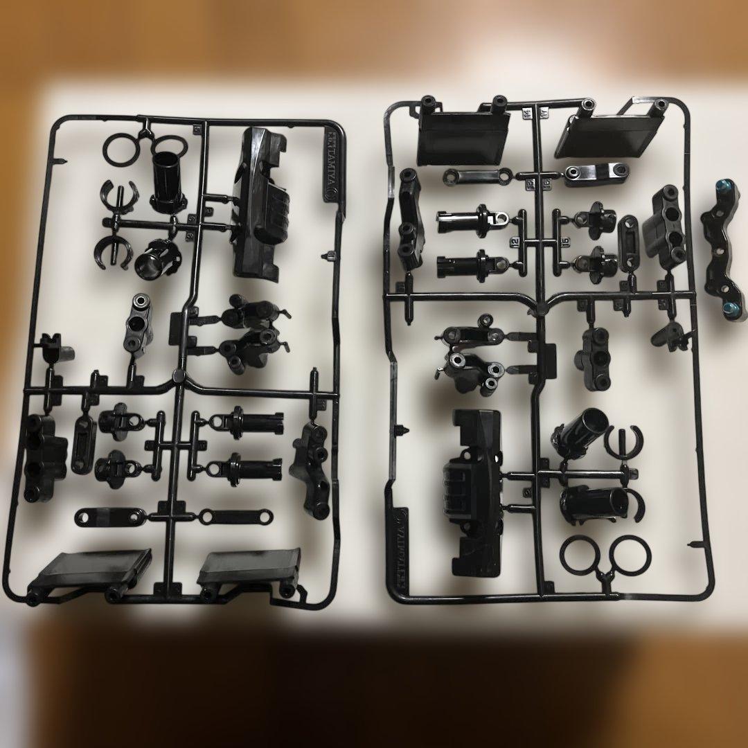 タミヤM05シャーシ　　　　タミヤオプションパーツ多数