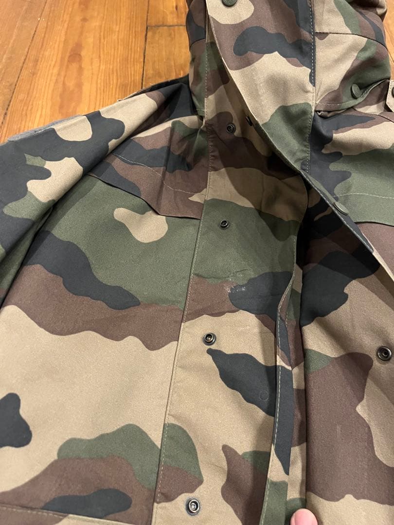 フランス軍CCE CAMO WATERPROOF フィールドパーカ