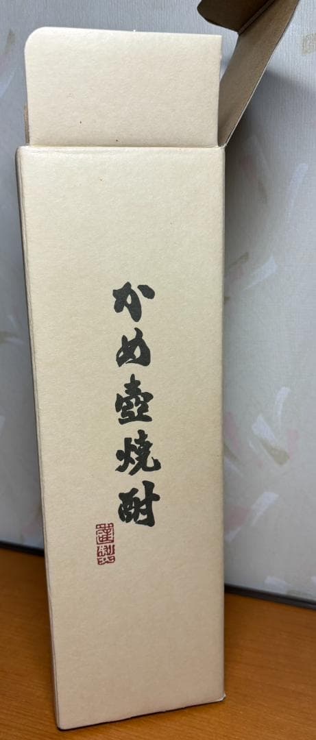 【新品未開封】森伊蔵　焼酎　森伊蔵酒造　金ラベル かめ壺焼酎 720ml　箱汚れ