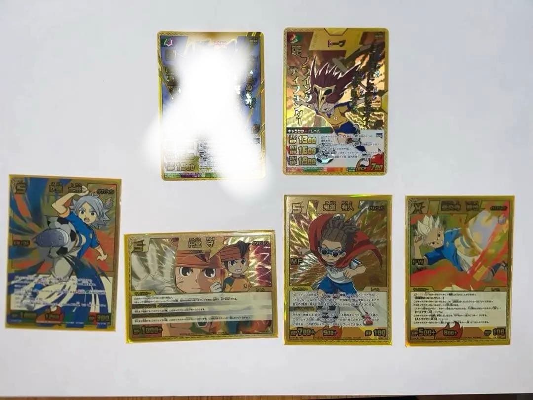イナズマイレブンtcg 100枚程ほぼレアカード　カードファイル　引退品