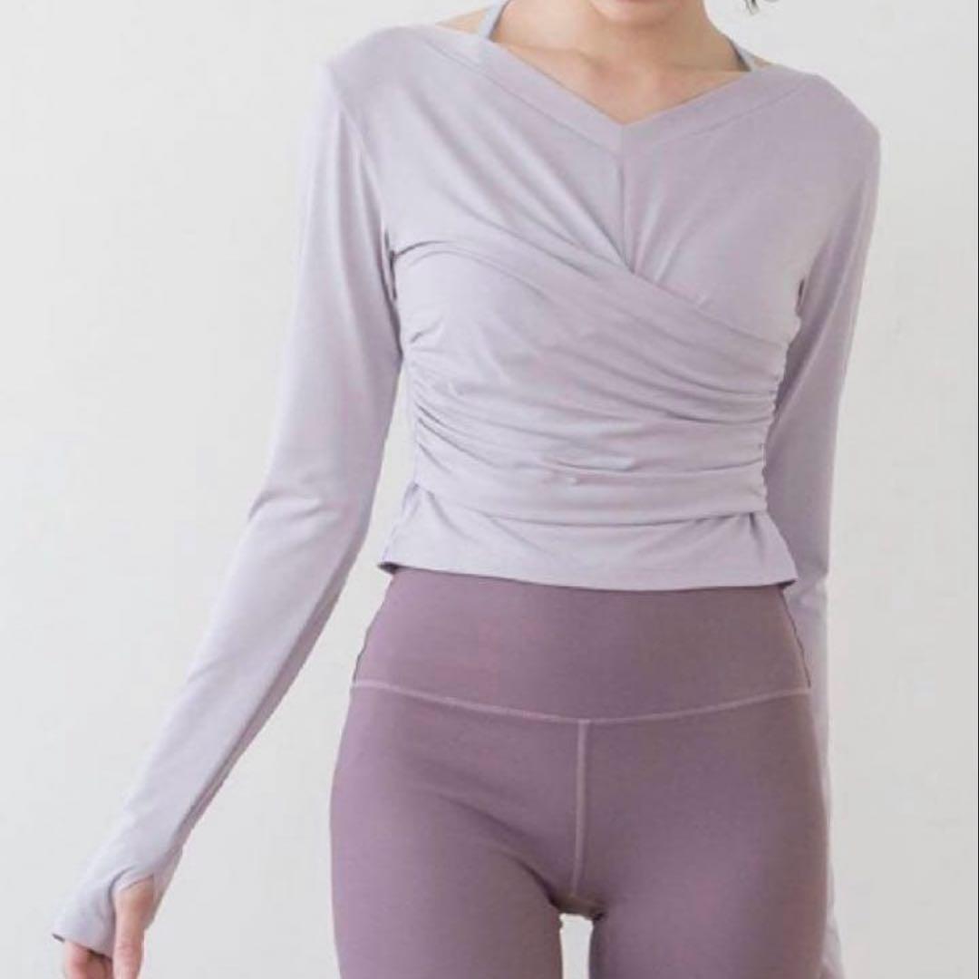 【新品未開封】カップ付きギャザークロスロングスリーブトップス パープル Lサイズ
