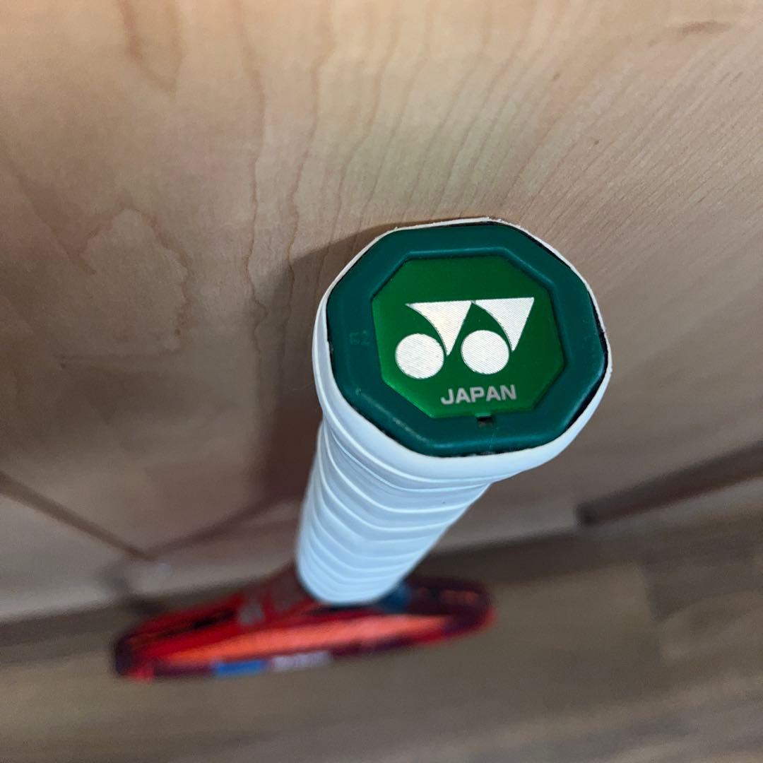 YONEX VCORE 100テニスラケット