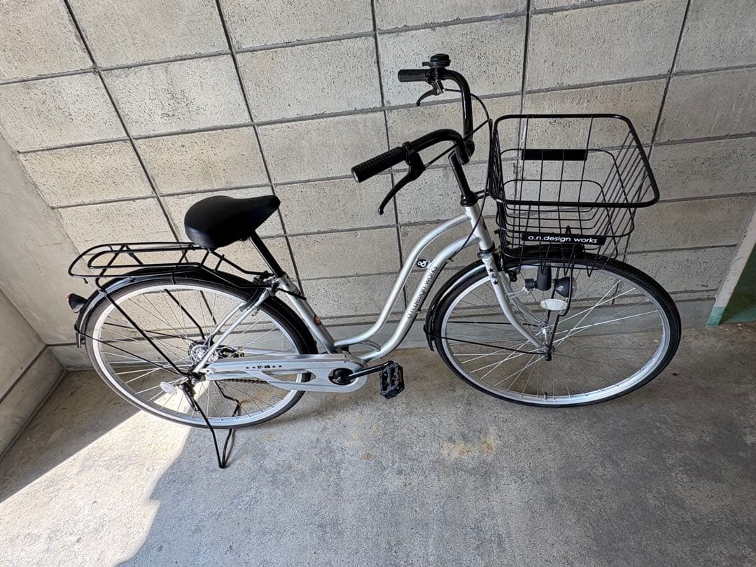 ももりん.*・゜さん専用 銀色に輝く、シンプル・ママチャリ(27㌅)