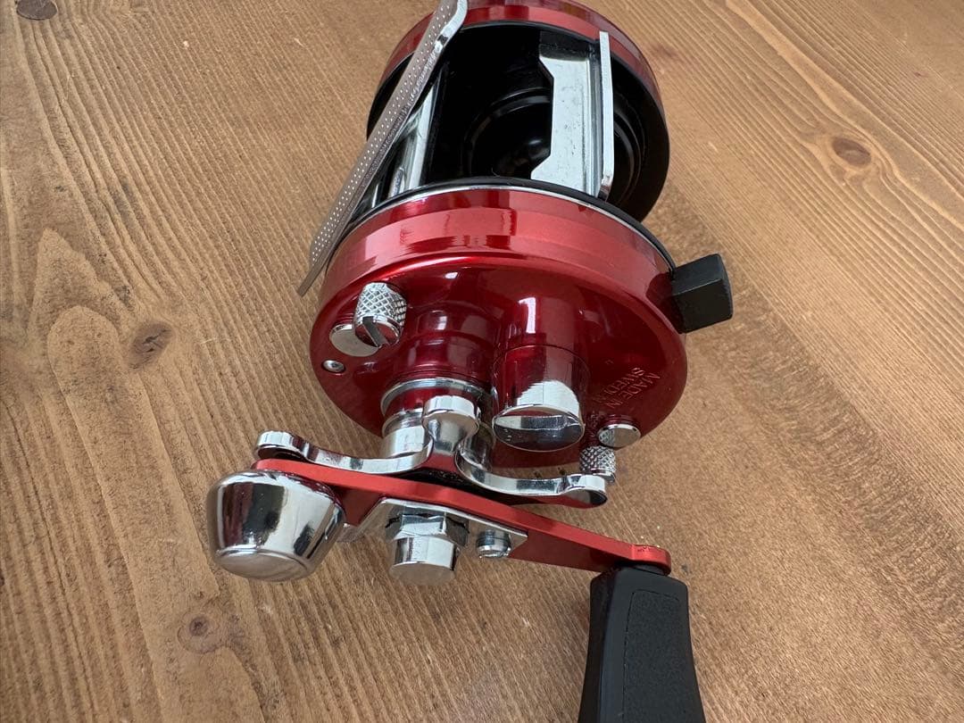 アブガルシア アンバサダー　2500c レッド ポパイ