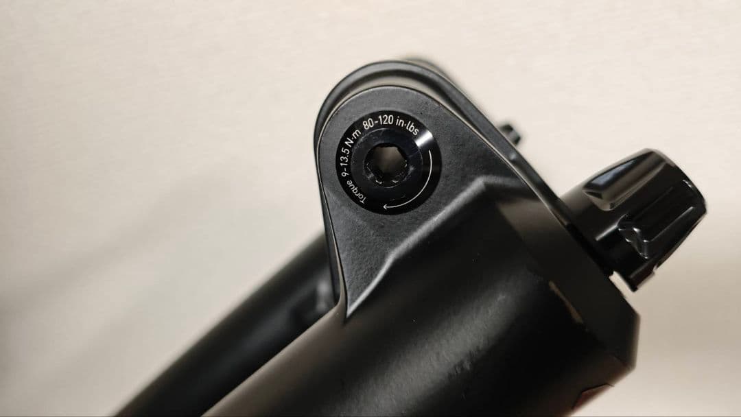 パーツ ROCKSHOX DOMAIN RC 1-1/8,1.8 160mm 29er