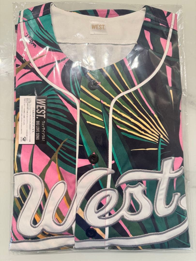 WEST. ウェッシャーツ　ピンク（値段交渉可）暗所保管 未開封