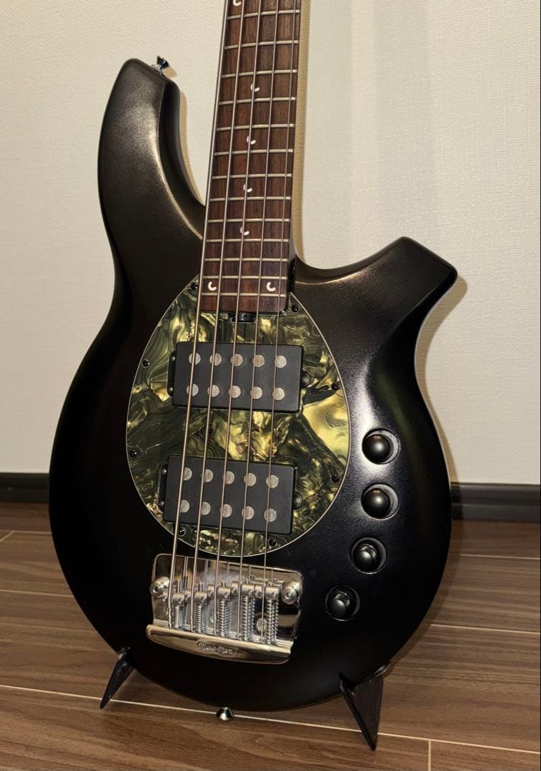 MUSICMAN BONGO 5 HH ボディリフィニッシュ ハードケース付き