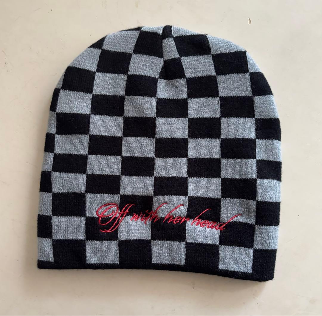 Lady Gaga OWHH Gray × Black メッセージ刺繍ビーニー