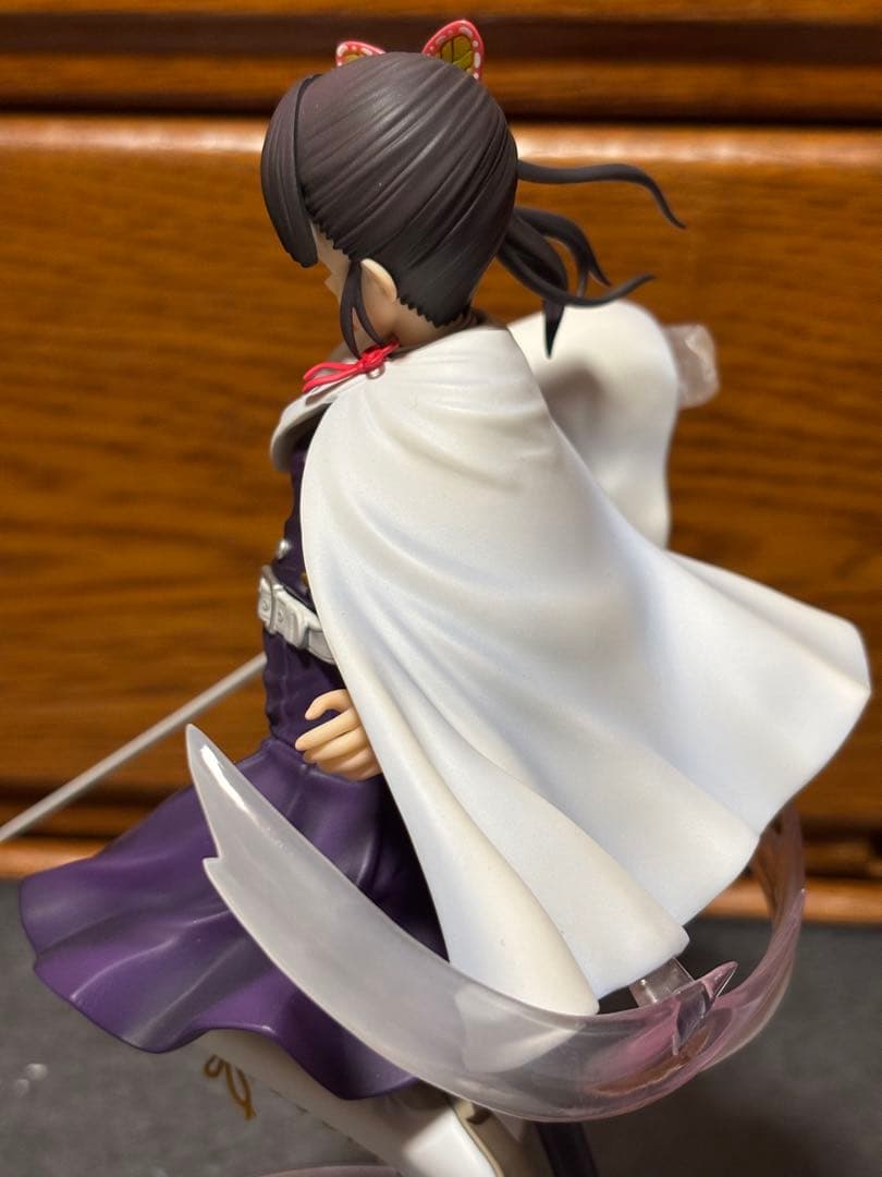 【開封済み】アルター　栗花落カナヲ　フィギュア