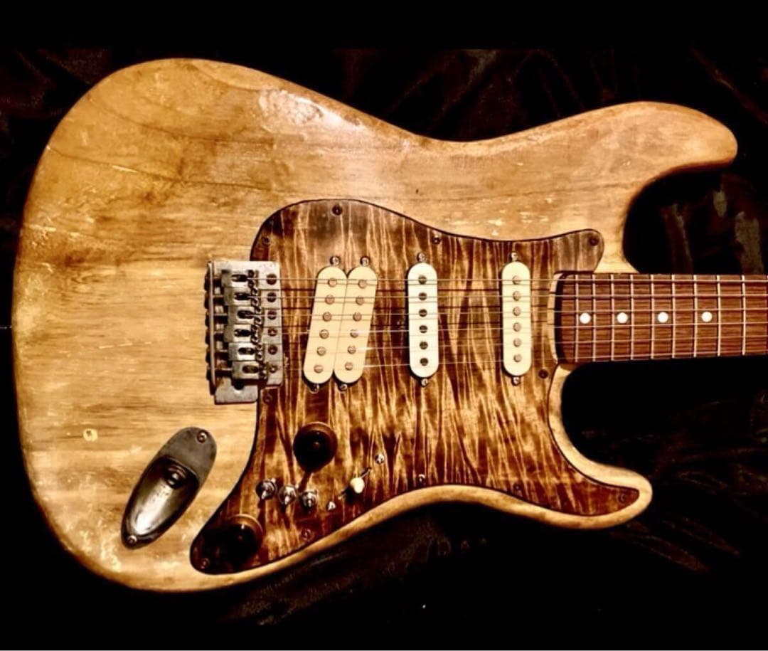 コンポーネント ストラトキャスター ハイエンド エレキギター