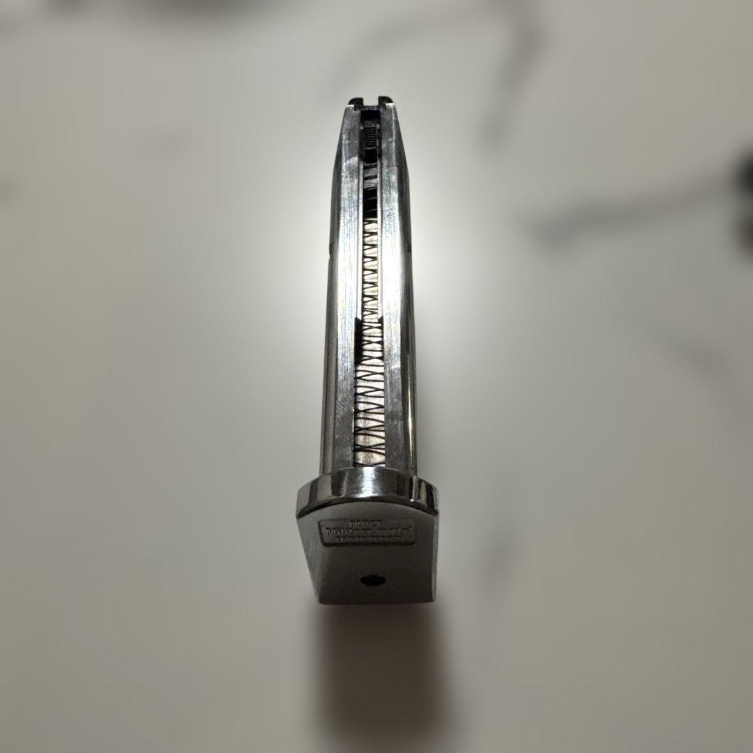 東京マルイ M92Fガスガン シルバー/ブラック