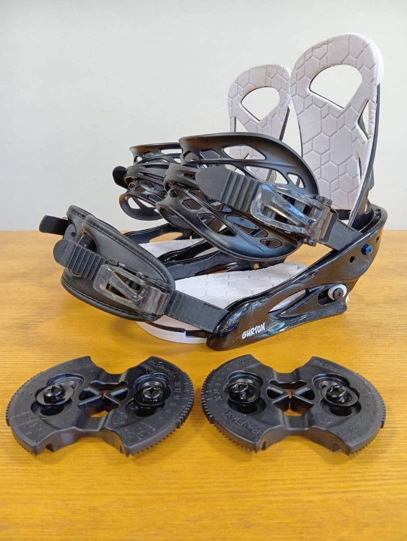 BURTON SMALLS スモールズ ビンディング スノーボード　ジュニア