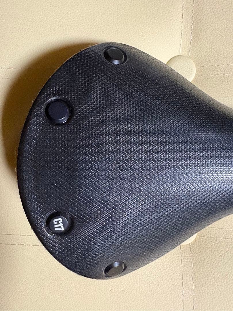 BROOKS C17 ブラックサドル