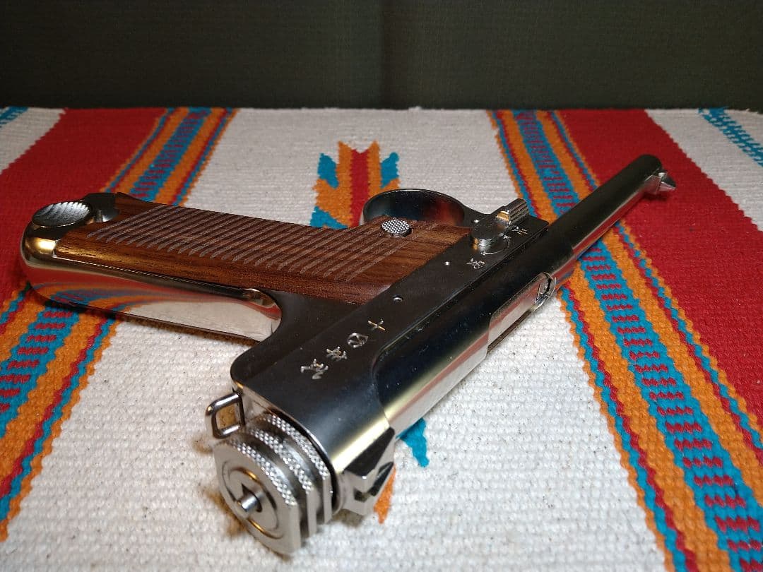 訳あり美品！マルシン工業南部十四年式6mmガスブロ　ニッケルシルバー高級木グリ！