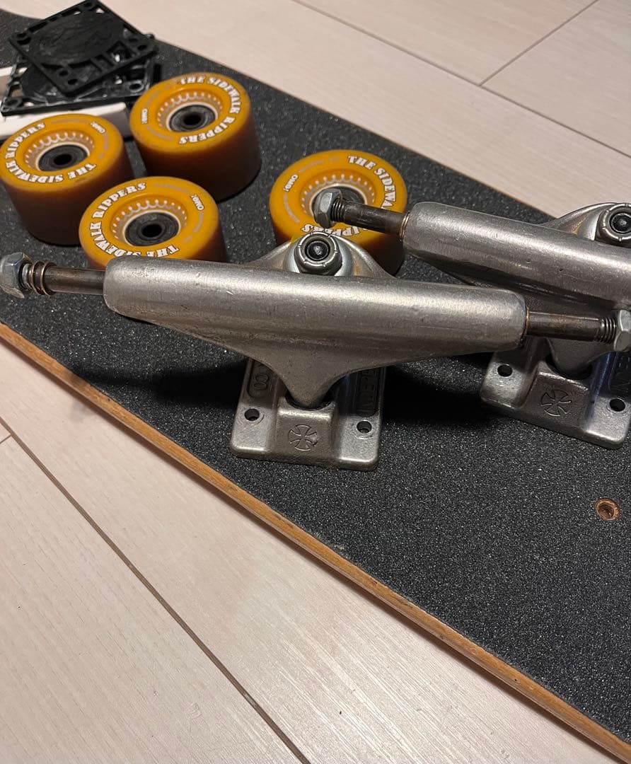 インディペンデント　クルーザー