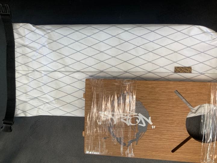 nors's オラオラズ　テーブル　Nora's ノラテーブル