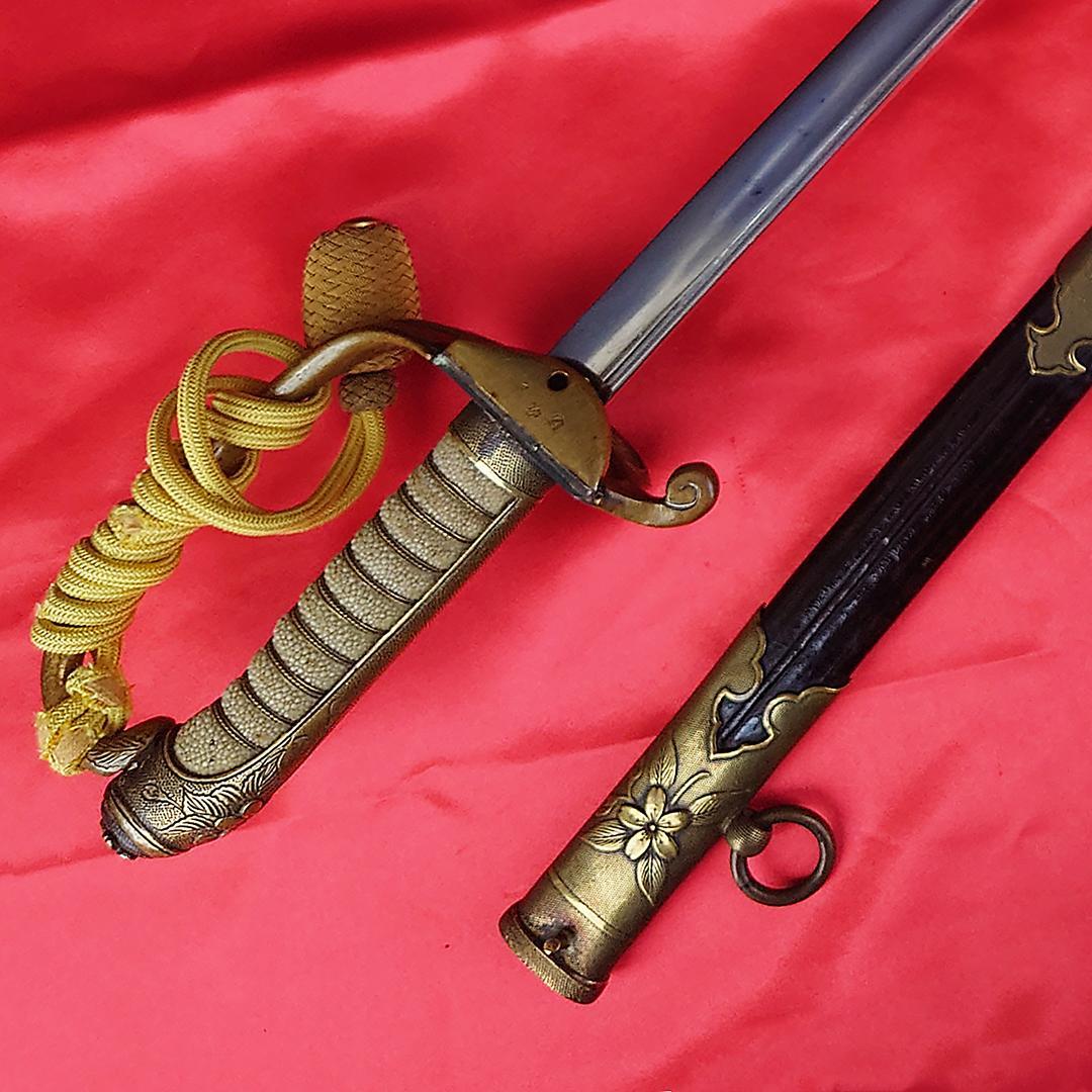 日本軍 海軍 士官用 指揮刀 儀礼刀 刻印 水交社 壽屋商店 当時物 模造刀