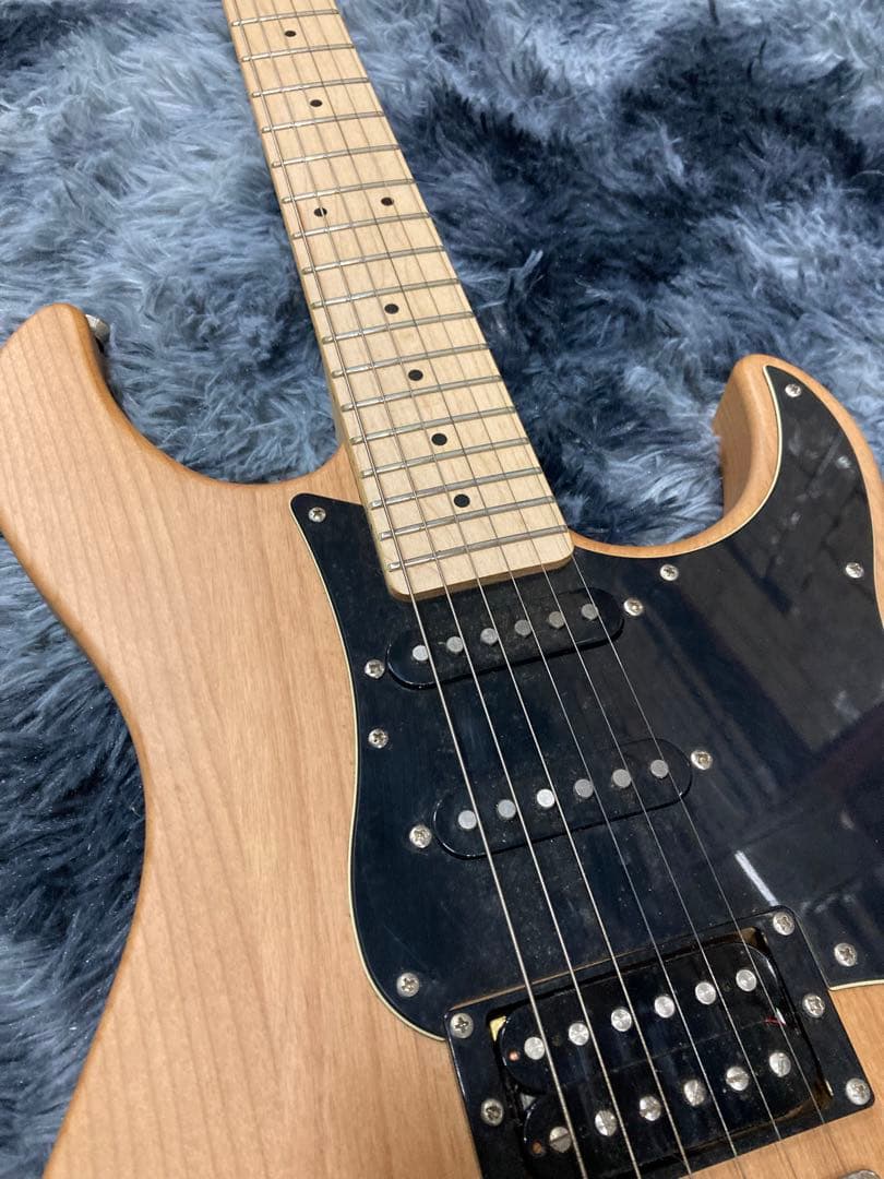美品 ヤマハ YAMAHA PACIFICA PAC 112V木目調 ナチュラル