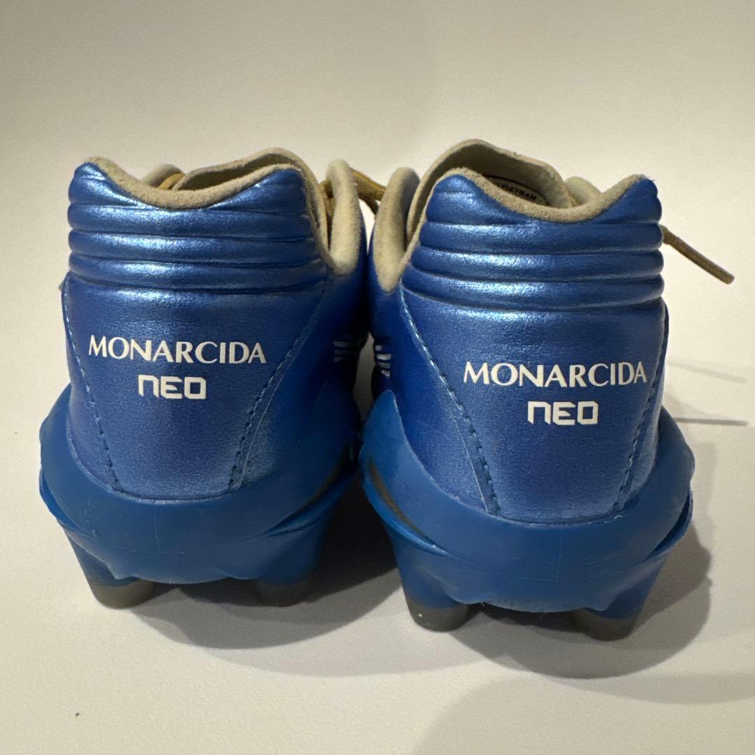 モナルシーダNEO III PRO(サッカー／フットボール) 22.5cm