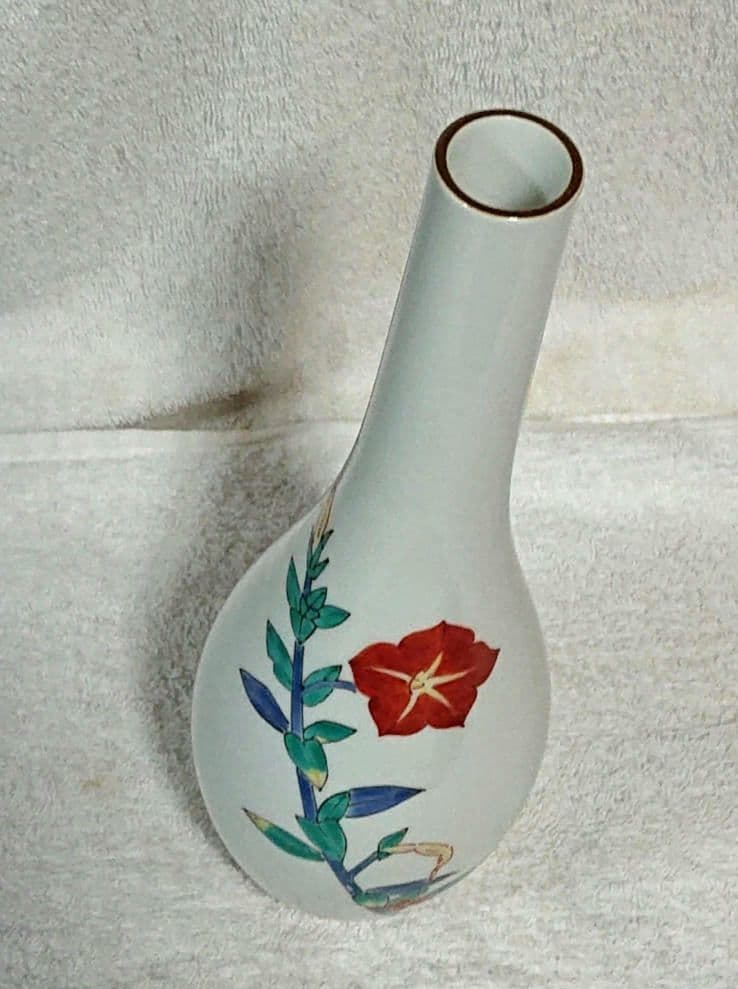 人間国宝柿右衛門濁手花瓶 一輪挿しA442