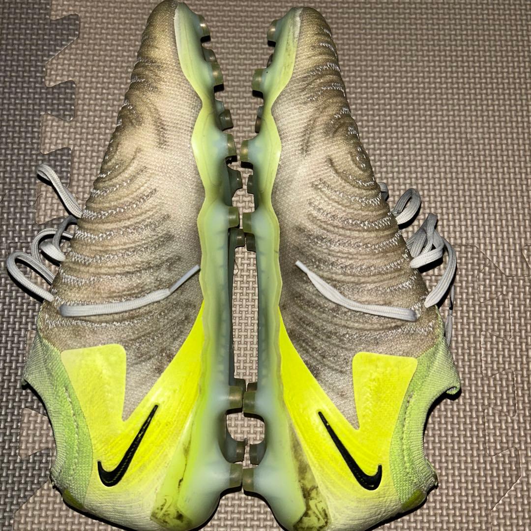 Nike サッカーシューズ イエロー/グレー FG