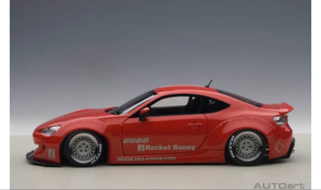AUTOart ROCKET BUNNY 86 (レッド/シルバーホイール)