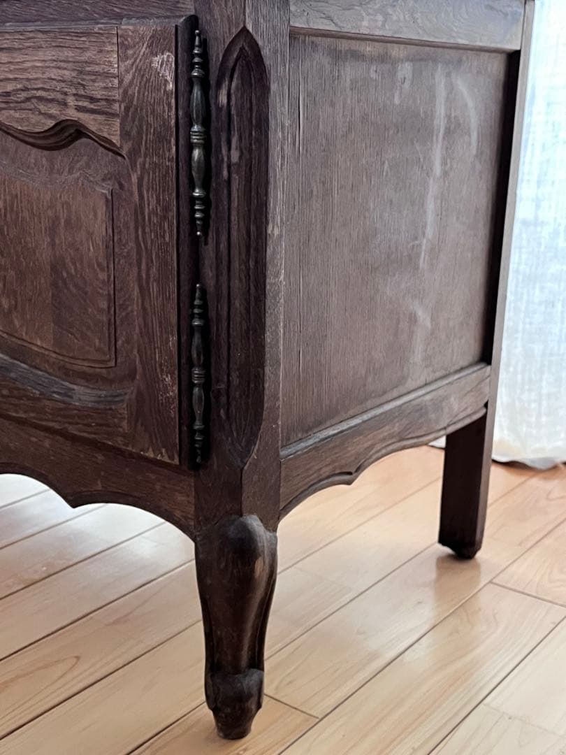 【美品】フランスアンティーク ルイ15世 オーク材の装飾家具 送料込[3295]