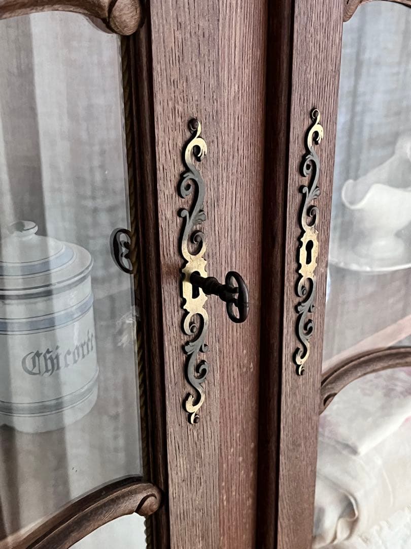 【美品】フランスアンティーク ルイ15世 オーク材の装飾家具 送料込[3295]