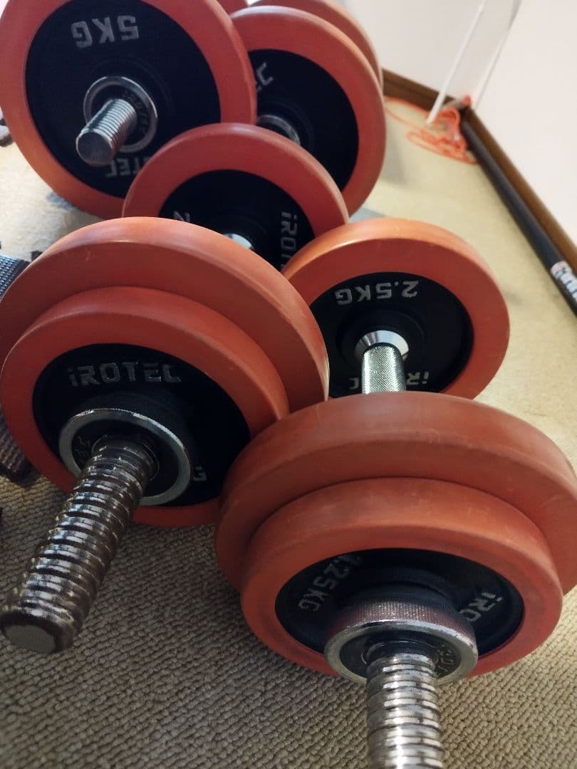 トレーニングベンチ　ダンベル　セット【引き取りのみ】