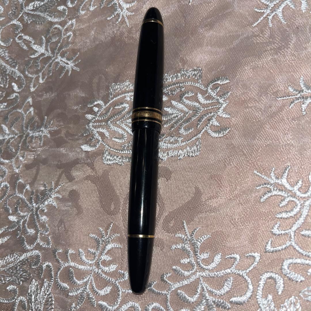 モンブラン　Mont Blant 万年筆　4810 14K 585