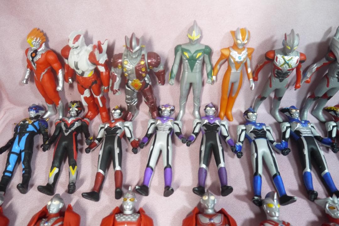 ウルトラヒーローシリーズ500　ウルトラマン　ソフビ　99体セット