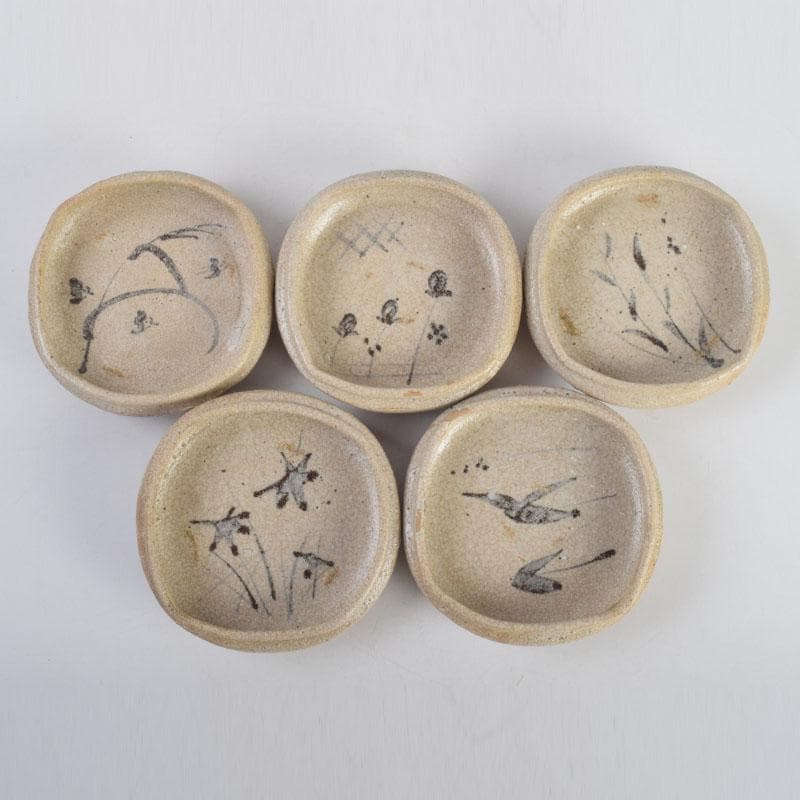 北大路魯山人作　志野焼　絵志野　鉄絵花草文　皿　五客　時代箱　M　8880