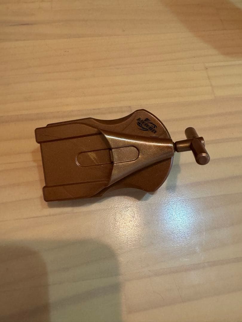 メタルファイトベイブレード　ブロンズランチャー