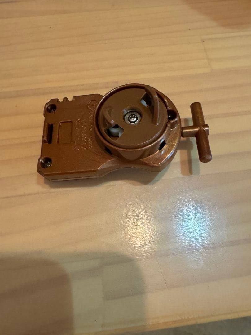 メタルファイトベイブレード　ブロンズランチャー