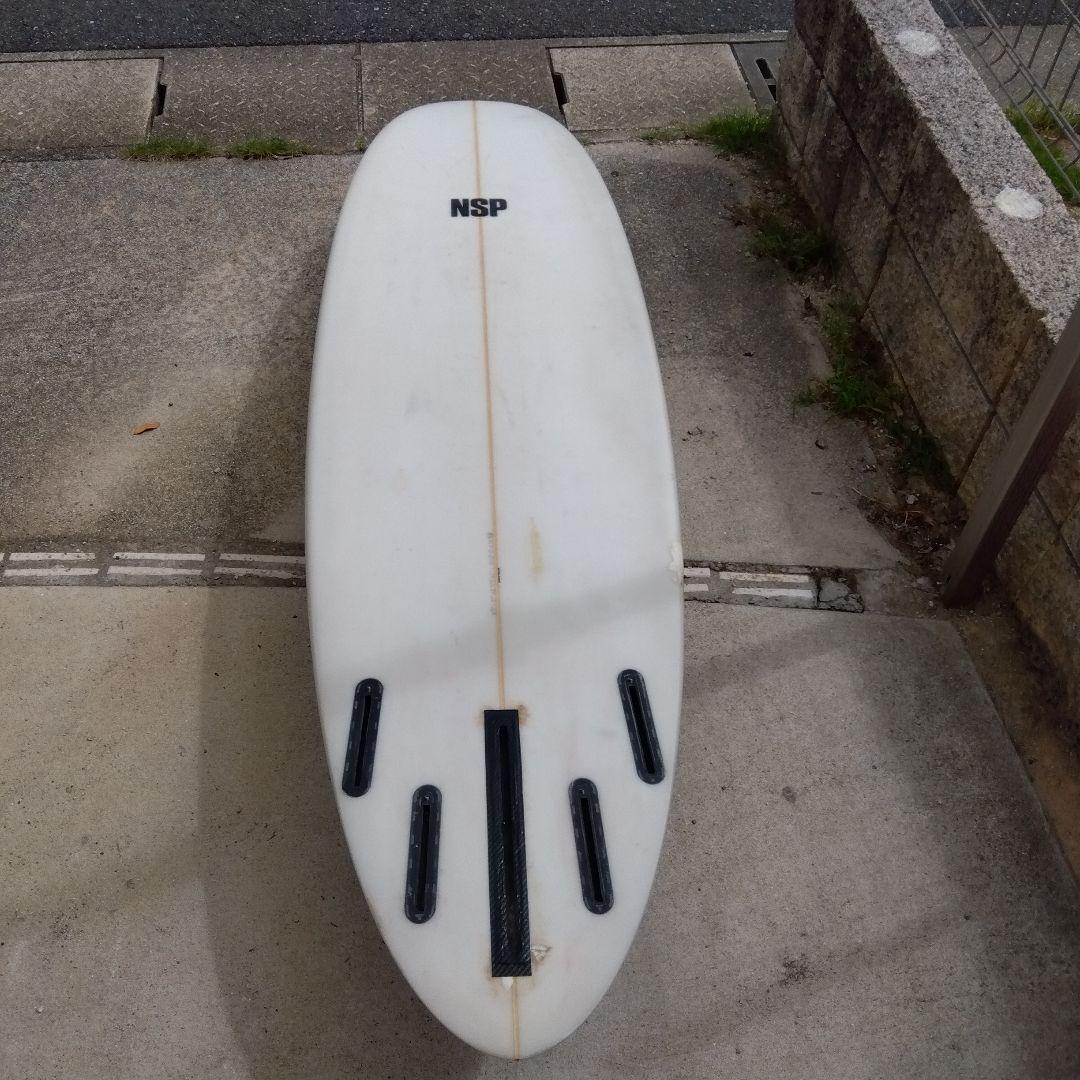 ＮＳＰサーフボード　ミッドレングスクワッド+シングルフィン