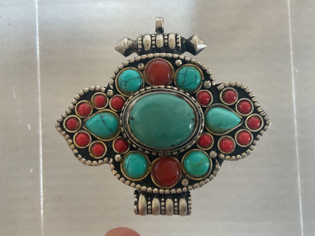 古いアフガニスタンSV伝統工芸「花のペンダントヘッド/経典入」②